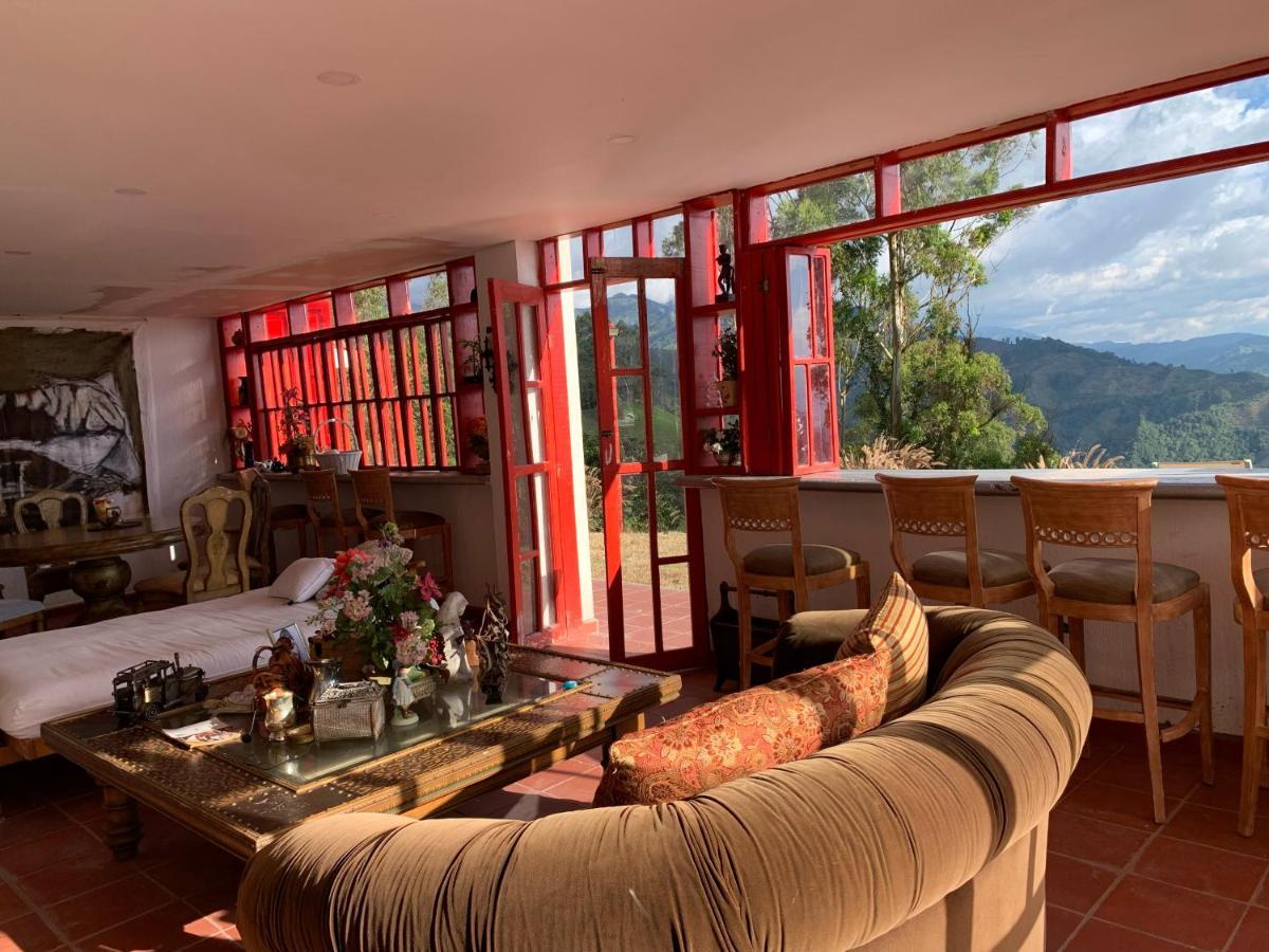 Natura Cocora Hotel